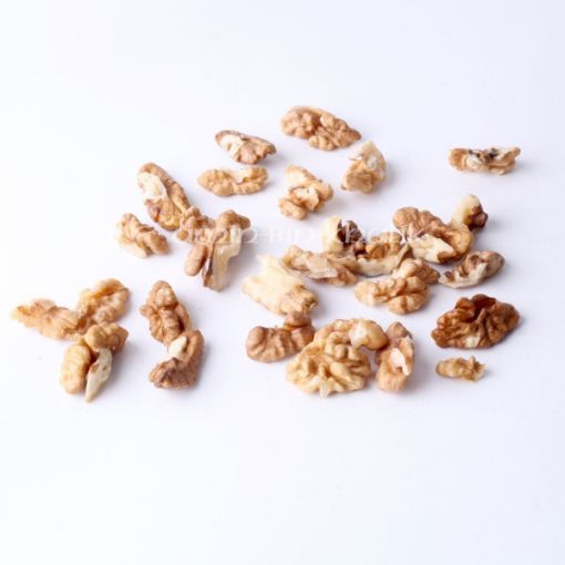 Picture of Walnut Kernels Pieces, 1000 gm